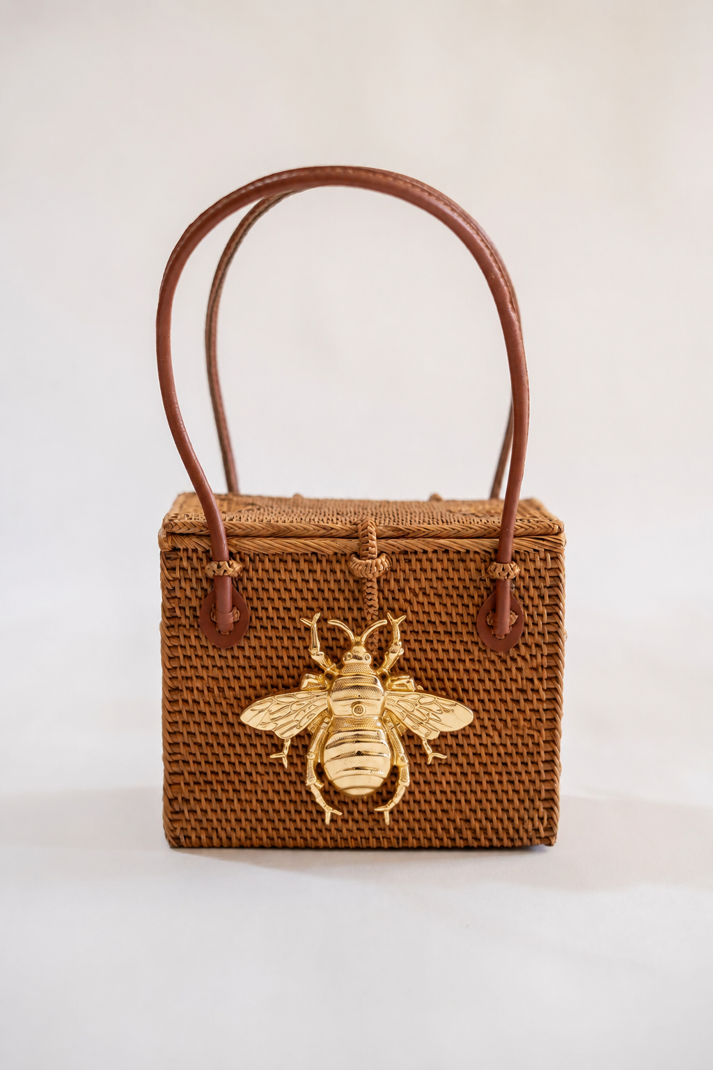 Emory Bag With Bee Charm