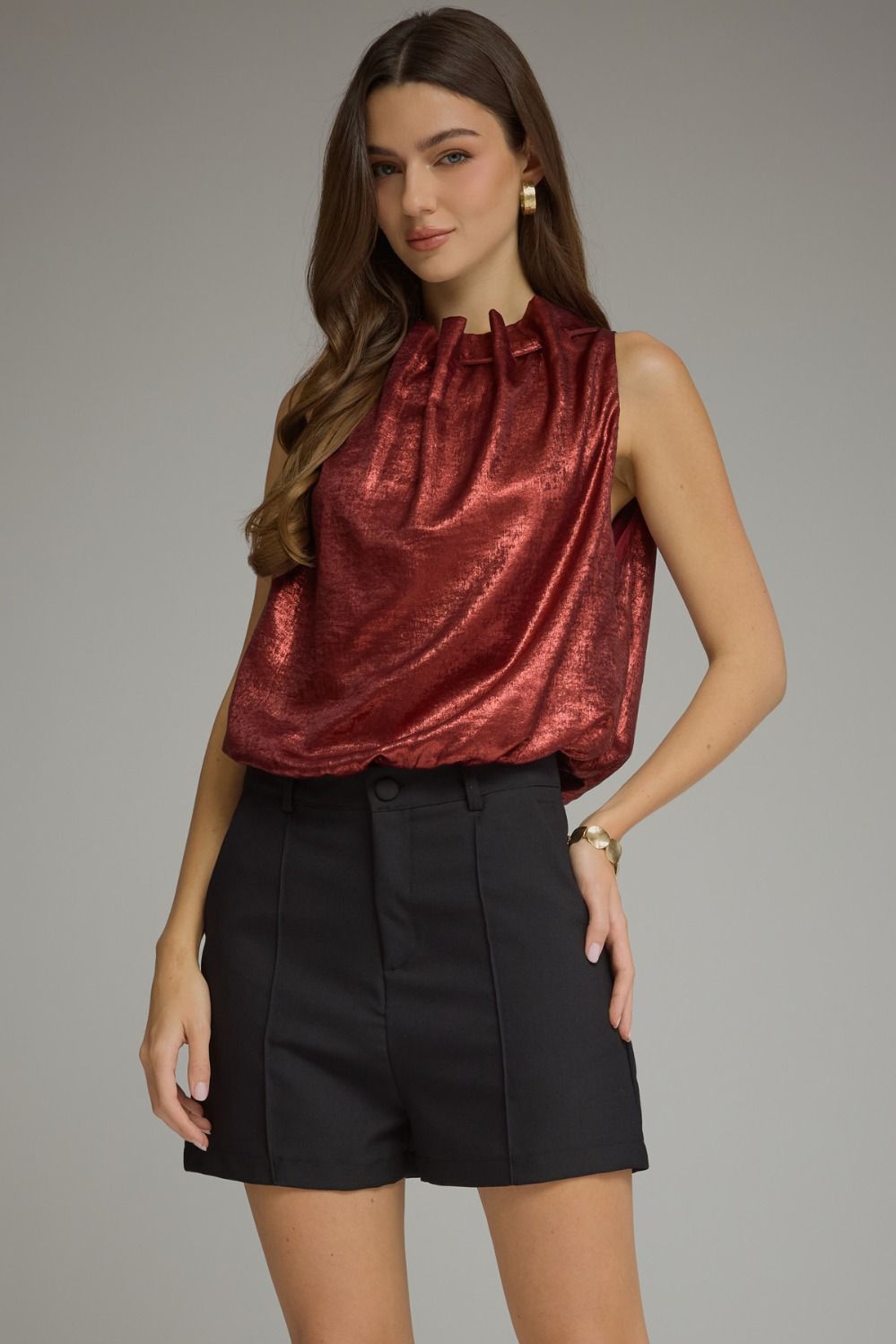 Sleeveless High-Neck Top in Wine